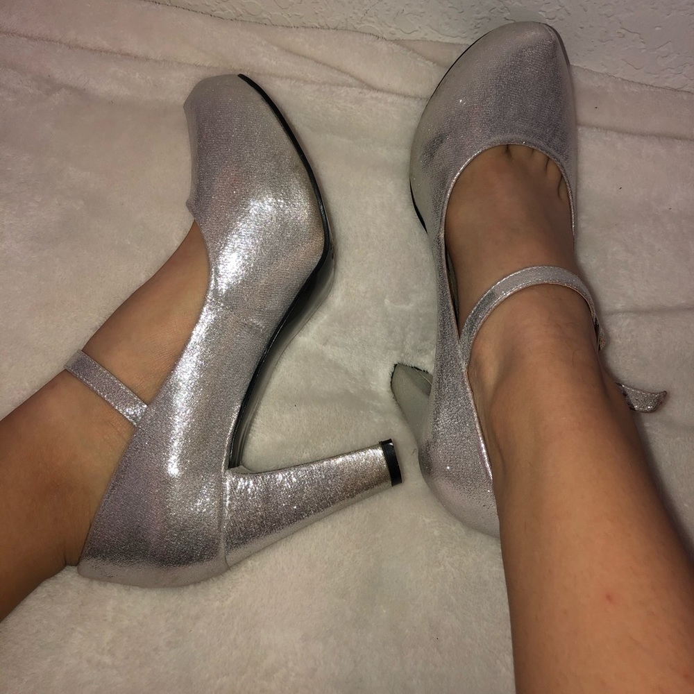 silver pumps (with straps)